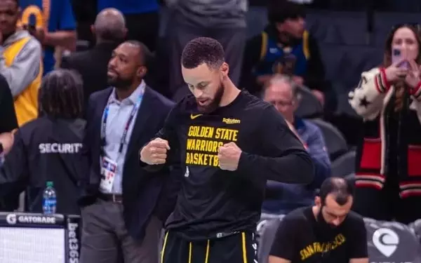 Golden State Warriors Star Guard Stephen Curry to Miss Preseason Game Against Los Angeles Lakers