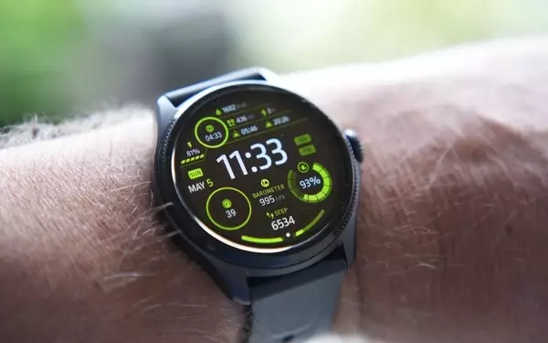 Mobvoi TicWatch Pro 5 Enduro: A Feature-Rich Smartwatch with Exceptional Battery Life