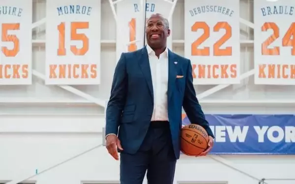 New York Knicks Coach Mike Brown Optimizes Towns-Robinson Frontcourt Synergy