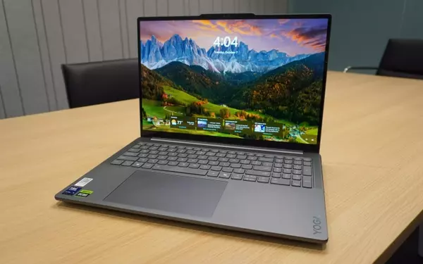 Lenovo Yoga Pro 9i Aura Edition: A Versatile Powerhouse for Creatives and Gamers