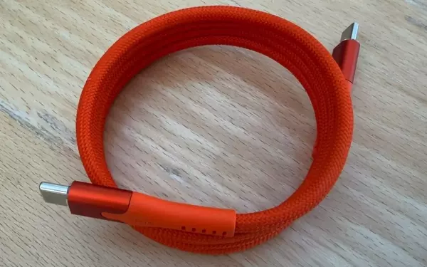 Innovative Charging Cable Solves Tangled Wire Annoyances for Just $20