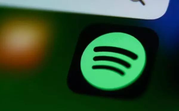Spotify Forges Alliances with Record Labels to Develop Artist-Centric AI Music Tools