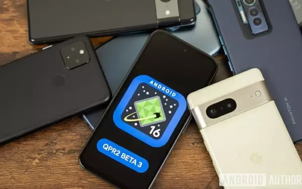 Google Halts Android 16 QPR2 Beta 3 Rollout Due to SystemUI Crash Bug