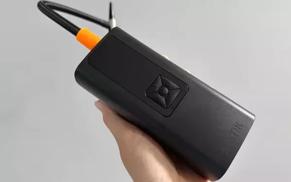 The Statik Tire Hero: A Multi-functional Car Charger for Road Trips