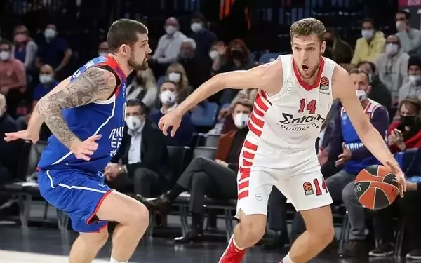 Sasha Vezenkov Dominates EuroLeague MVP Race with Double-Double Performance