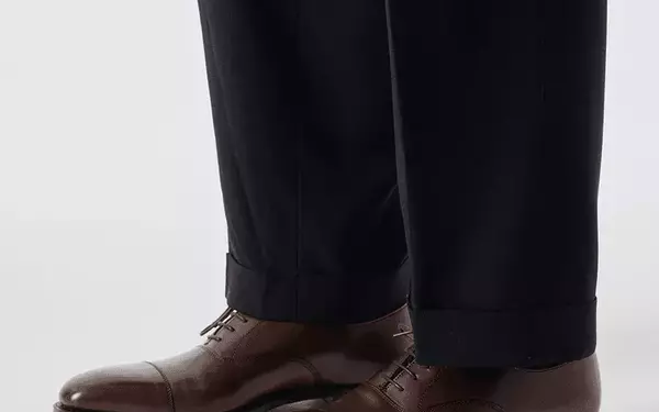 The Ultimate Guide to Men's Oxford Shoes: Styles, Selection, and Care