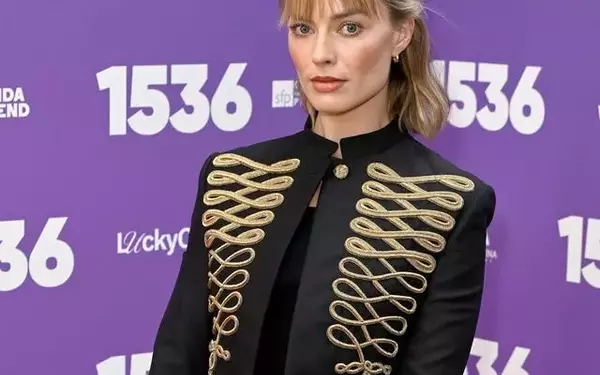 Margot Robbie's Striking Military-Inspired Look at West End Premiere