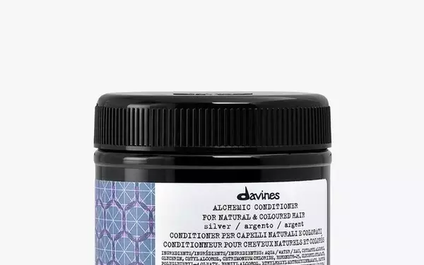 The Ultimate Guide to Color-Depositing Hair Masks for Lasting Vibrancy