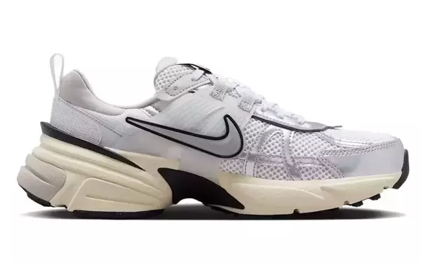 Top Picks for Comfortable and Stylish Chunky Sneakers This Summer