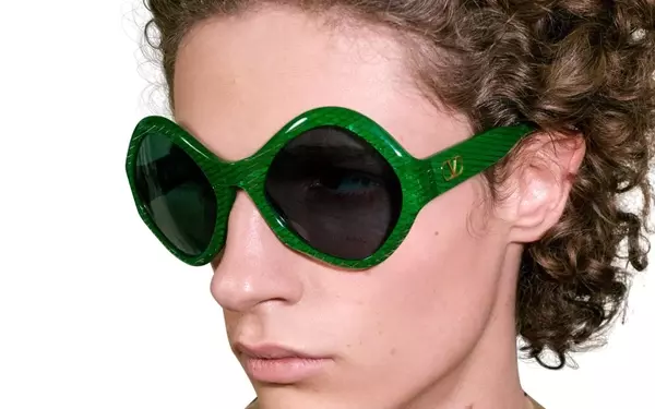 Elevate Your Summer Style: A Guide to Must-Have Fashion Essentials