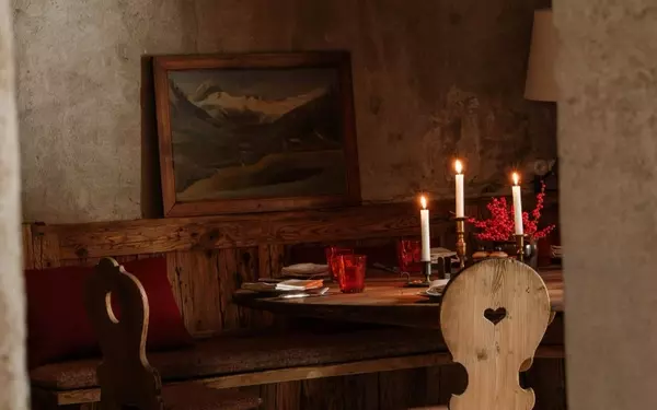 Alpine Aesthetic: Crafting Enduring Interiors Inspired by Mountainous Landscapes