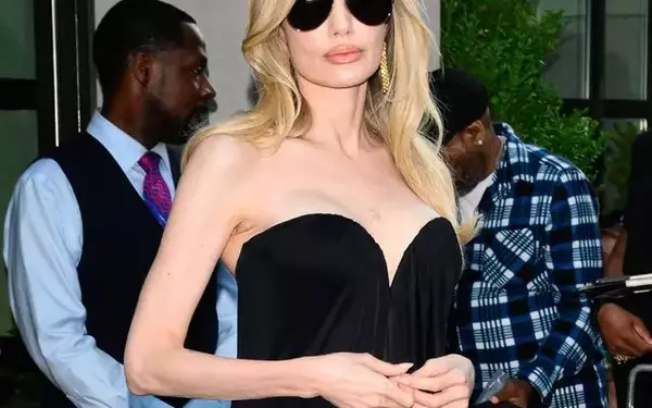 Angelina Jolie Shines in Black Gown at 'Couture' Screening