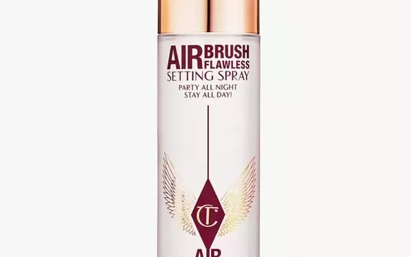 The Ultimate Guide to Long-Lasting Makeup: Top Setting Sprays Reviewed