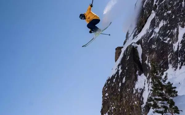 A Love Story Forged in the Mountains: The Enduring Bond of Skiing and Family