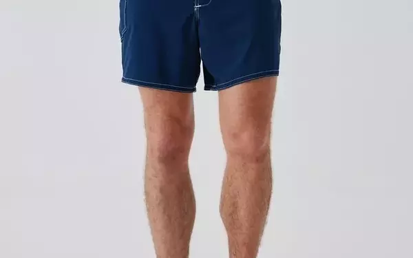 The Ultimate Guide to Men's Board Shorts: Style, Performance, and Comfort
