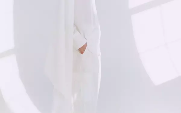 Maria McManus's Resort 2027 Collection: A Symphony of Sustainable Elegance and Artistic Inspiration