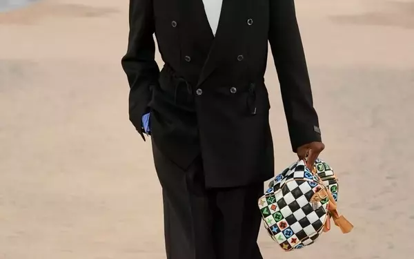 Louis Vuitton Men's Spring 2027 Collection: A Fusion of Classic and Contemporary