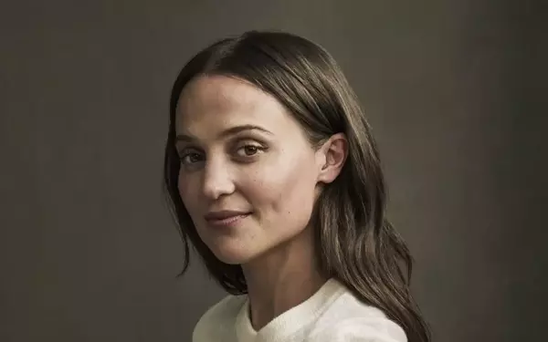 Alicia Vikander Joins Aaron Taylor-Johnson in Netflix's 'Enigma Variations' Series