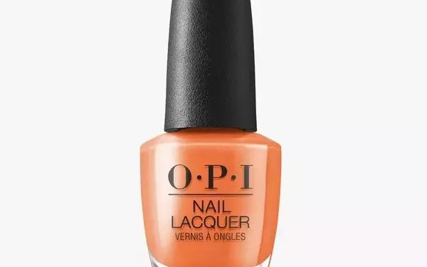 Summer's Hottest Nail Colors for a Radiant Manicure