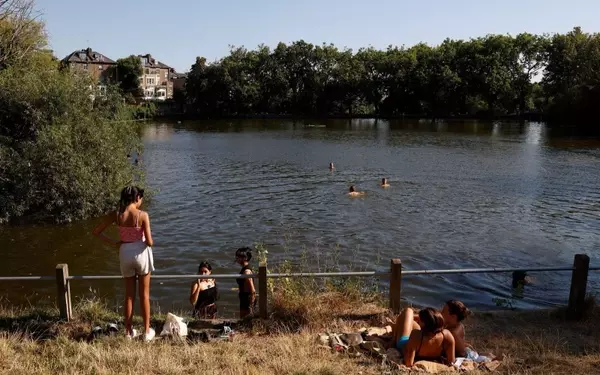 Embracing Nature's Romance: The Allure of Outdoor Dates