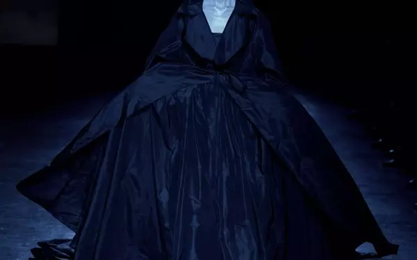 Boloria's Spring 2027 Ready-to-Wear Collection: A Glimpse into Future Fashion