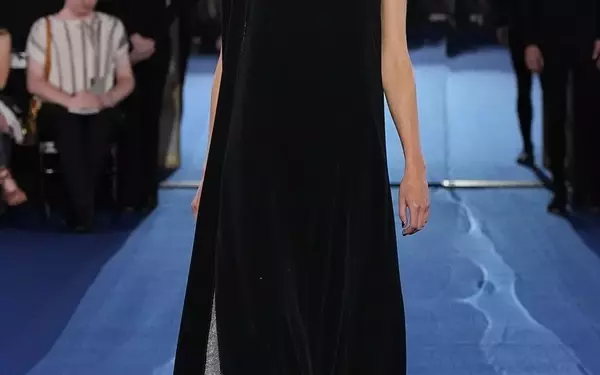 Alexis Mabille's Fall 2026 Couture Collection: A Symphony of Elegance