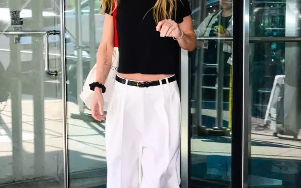 Olivia Wilde's Effortless City Style: A Guide to Minimalist Chic