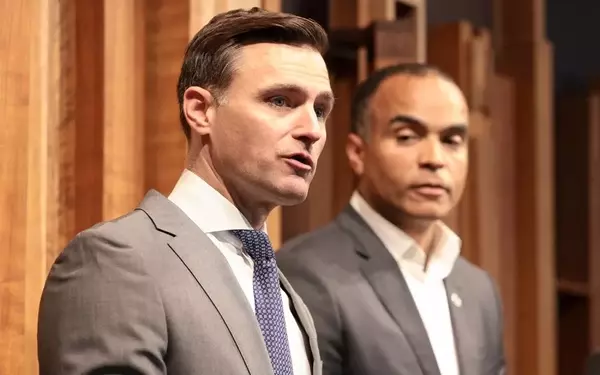 Oregon AG Seeks Delay in Paramount-Warner Bros. Merger, Citing Concerns Over DOJ Approval