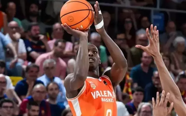 Panathinaikos Bolsters Roster with Brancou Badio on Three-Year Deal