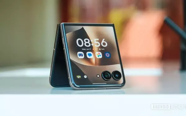 Motorola's Silicon-Carbon Batteries Outperform Rivals in Longevity