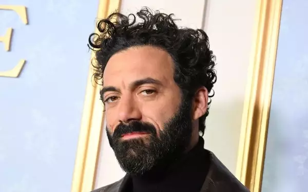 Morgan Spector to Star as Robert Langdon in Netflix's "The Secret of Secrets"