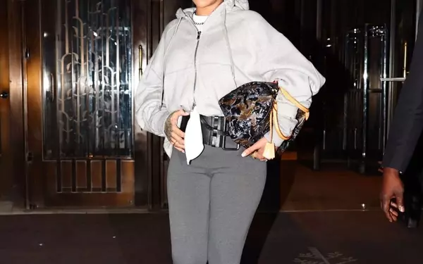 Rihanna's Unyielding Style: Conquering Heatwaves in New York and Paris