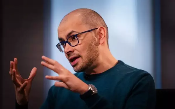 DeepMind CEO Proposes Independent AI Standards Body