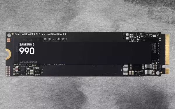Samsung Unveils 990 SSD: High Performance Storage for Mainstream Users