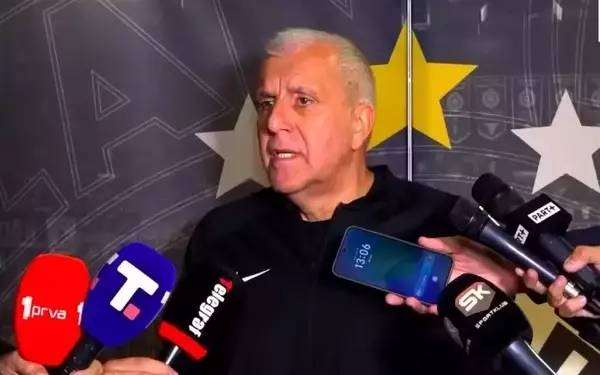 Obradovic Welcomes Panathinaikos Legends to Coaching Staff