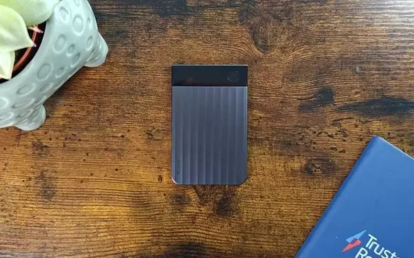 Plaud Note Pro Review: An AI Recorder's Strengths and Weaknesses