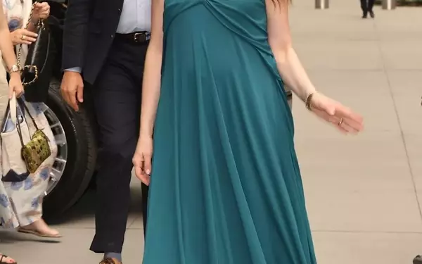 Celebrity Style: Summer's Effortless Elegance Takes Center Stage
