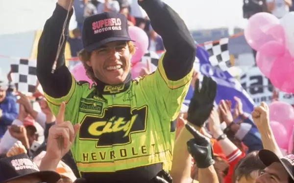 Jonathan Levine in Talks to Helm "Days of Thunder 2" with Tom Cruise