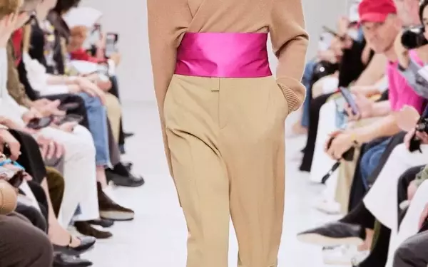 The Resurgence of the Cummerbund: From Formalwear to Fashion Statement