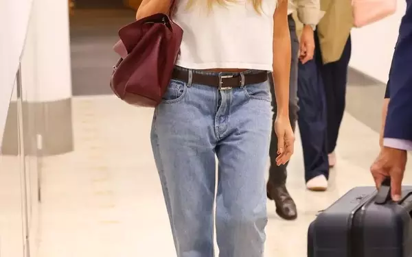 Effortlessly Chic: Mastering Travel Style for Women