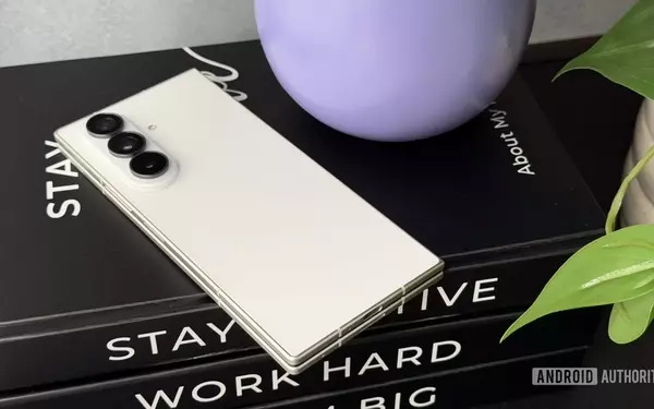 Samsung Foldables May Soon Offer Per-App Screen Zoom Levels