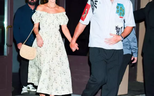Margot Robbie Embraces Dôen's Effortless Chic in Paris