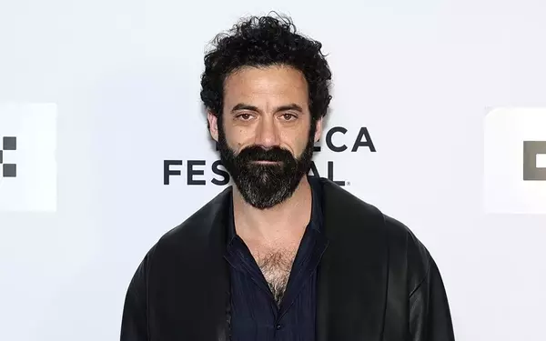 Morgan Spector to Lead Netflix's Robert Langdon Series