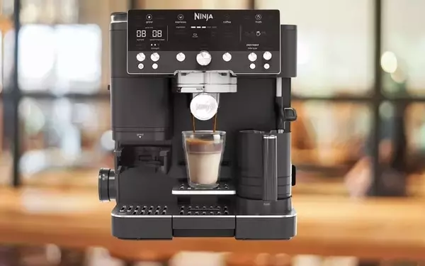 Ninja Luxe Premier 3-in-1 Coffee Machine Deal Ending Soon