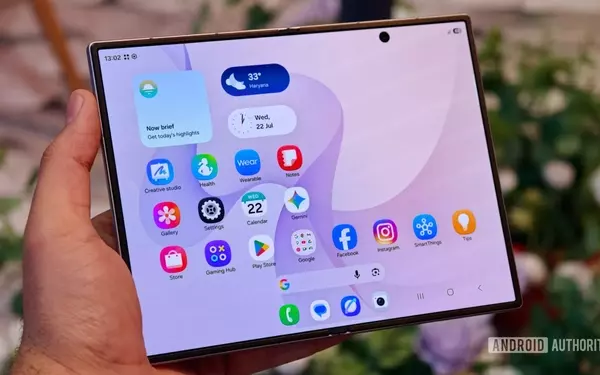 Galaxy Z Fold 8 Exceeds Expectations in Preorders
