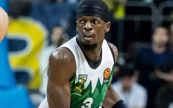 ASVEL Rejects Panathinaikos' Bid for Sylvain Francisco, French Club Retains Guard