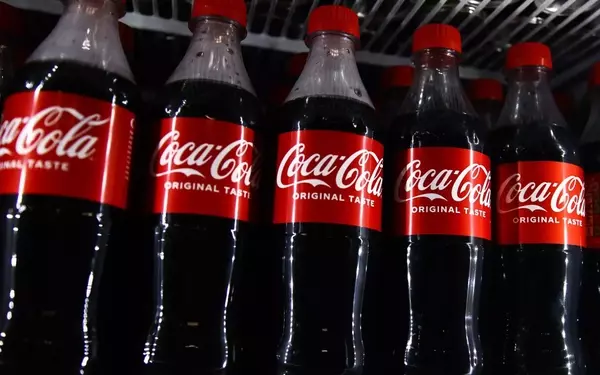 Why Greg Abel Will Likely Maintain Berkshire Hathaway's Investment in Coca-Cola