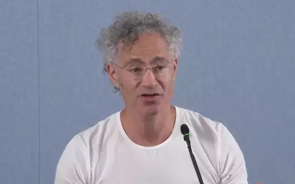 Palantir CEO Alex Karp Criticizes AI Industry as 'Marxist' After Strong Quarter