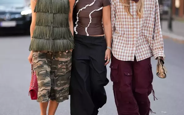 The Eclectic Charm of 'Opposition Dressing' at Fashion Week