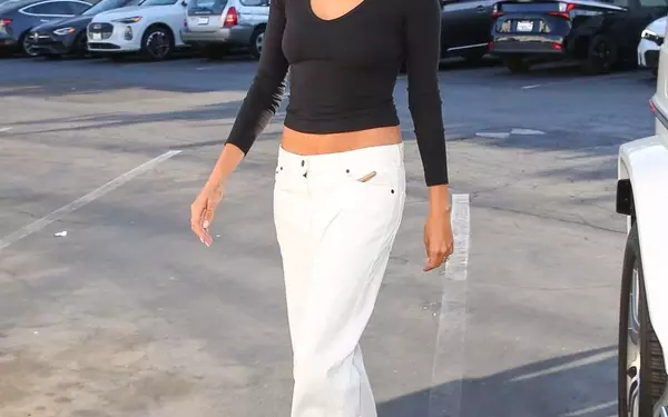 Hailey and Justin Bieber's Relaxed Sushi Date Night Style